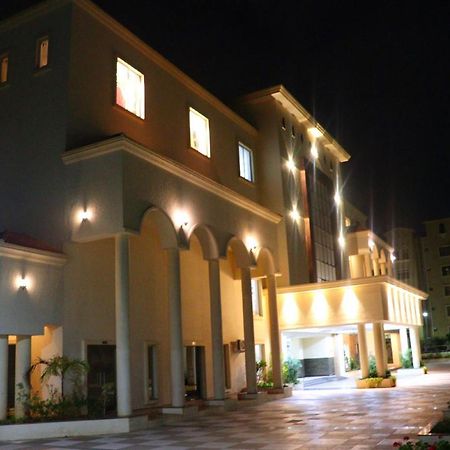 Rk - Inn Premium Suites Bangalore Dış mekan fotoğraf